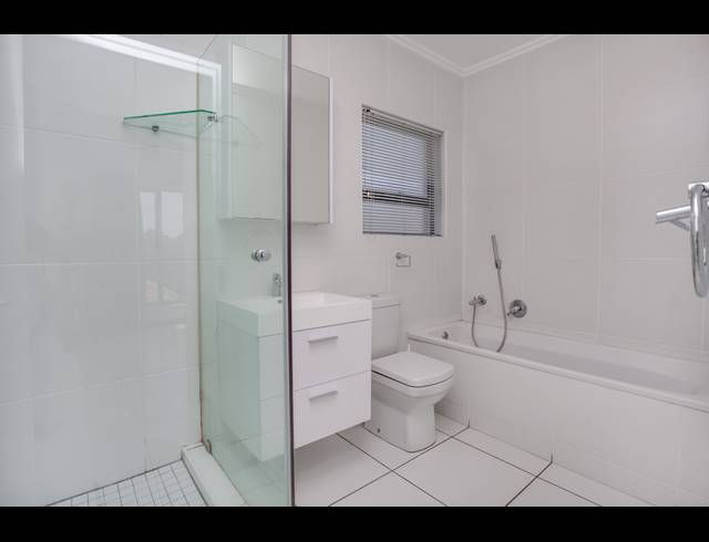 1 BEDROOM APARTMENT FOR SALE IN LONEHILL